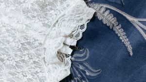 H&amp;M Brand Top