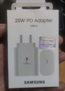 Samsung 25W PD Adapter with orignal cable