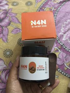 N4N Body Scrub &amp; Lotion