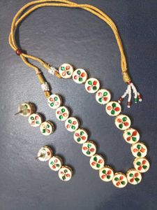 Green Kundan Back Minakari Set