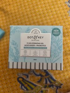 DOT &amp; KEY 72Hr Hydrating Gel Moisturizer