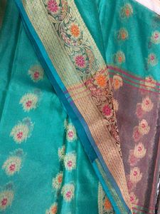 Elegant Green Saree with Blouse