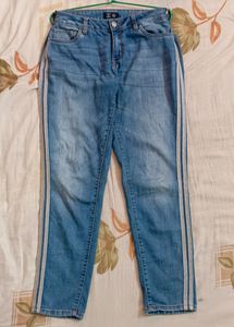 Trends Blue Jeans