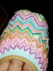 Beautiful Embroidery Jutti Bellay