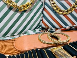 GREENISH BOX STYLISH SLING BAG 💚