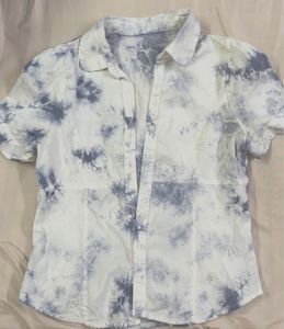 Button Top