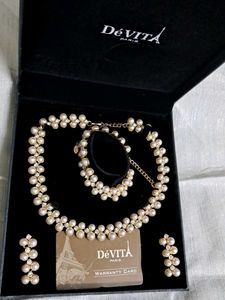 DeVita Paris Jewelry Set