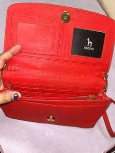 HAZZYS Red Leather Crossbody Wallet