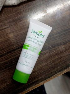 Simple &amp; Pond&#39;s Skincare Set