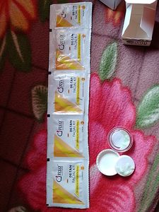 Facial Kit With Trial Freebie 🤗