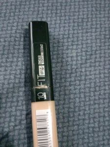 Maybelline,FitMe Concealer With Chamomile Extract