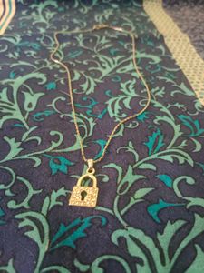 New Silver Chain With 🔒 Locket