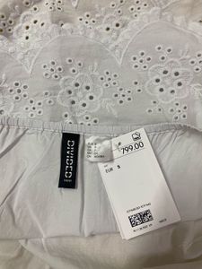 H&amp;M Cute Top