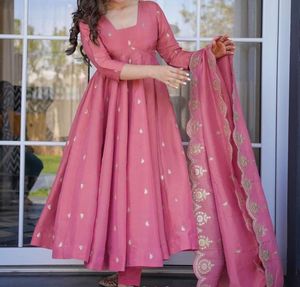 Elegant Pink Anarkali Kurta Set