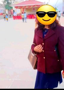 Beautiful burgundy blazer