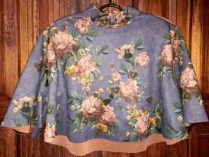 Simple Elegant Poncho-styled Top With Flower Pattern