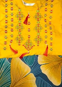(New) Embroidered Yellow Kurta