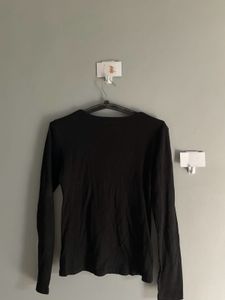 Black V neck long Sleeve Top