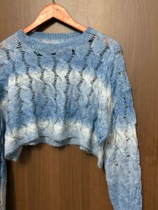 Blue Knit Cropped Sweater Great condition !!