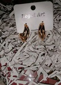 4 pairs of combo set earrings