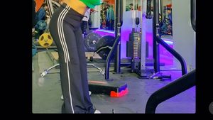 Flared Legging