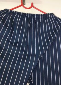 ZEYO Women&#39;s Red&amp;Navy Blue Cotton Night Suit