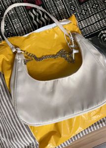 Urbanic off white- cream shoulder baguette bag