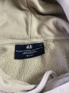 H&amp;M Beige Hoodie