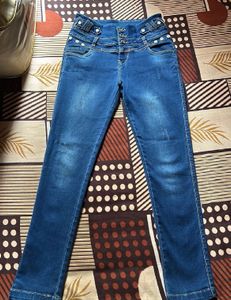 COMBO OF JEANS 👖