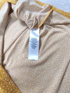 Smart Yellow Top With Small Print, Stretchable