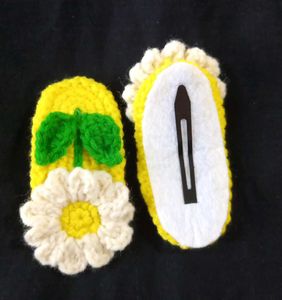 Beautiful Crochet Daisy Flower Hairclips