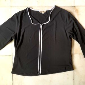 Trendy Black Striped Top XXL- Formal, Party,Office