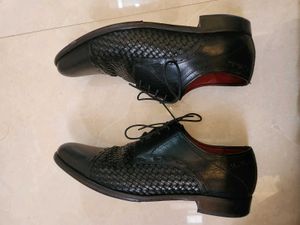 MEN&#39;S WOVEN LEATHER SHOES