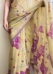 Elegant Floral Print Saree