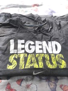 Nike Legend Status Tee