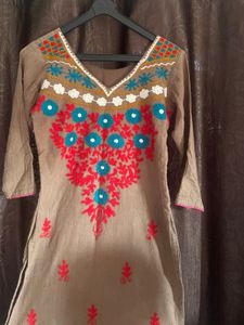 V Neck Kurti