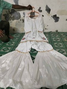 New White Gharara Suit Ne
