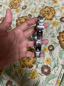 Analog Rosra Watch