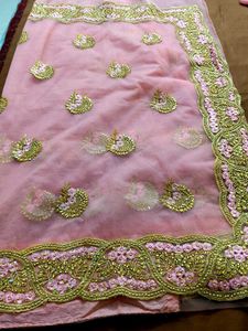 Pink Embellished Saree with blause piece