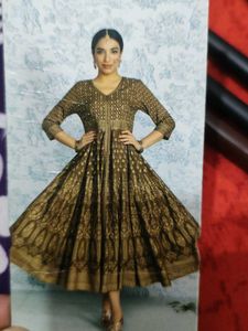 AVAASA Elegant Ethnic Gown