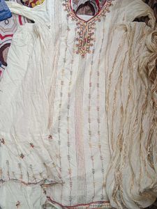Embroidered Kurta Set