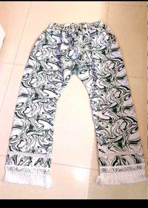Beautiful Dress 🤍💚