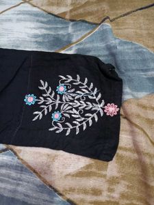 Elegent Black Kurti Pant With Dupatta