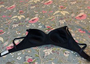 Black Padded Brassiere From Clovia