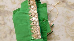Jaipuri Gotta Patti Work Saree With Blouse