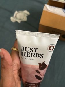 Just Herbs Wild Indian Rose Body Wash