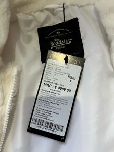 White Puffer Jacket - Cozy &amp; Stylish