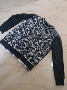 Floral Print Sweatshirt