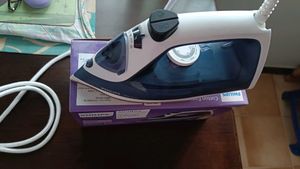 Philips Iron With Steam Option