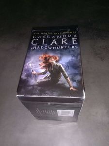 Classandra Clare Shadow Hunters New Box Set